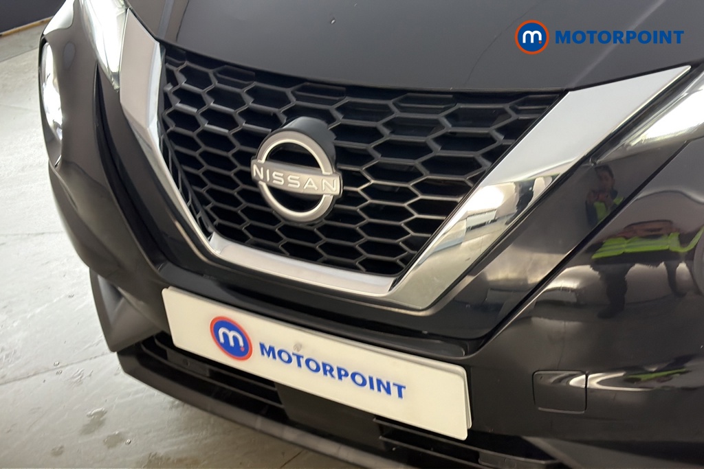 Nissan Juke N-Connecta Manual Petrol SUV - Stock Number (1685639) - 43rd supplementary image