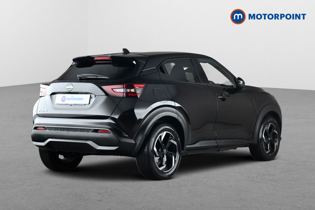 Nissan Juke N-Connecta Manual Petrol SUV - Stock Number (1685639) - Passenger side rear corner