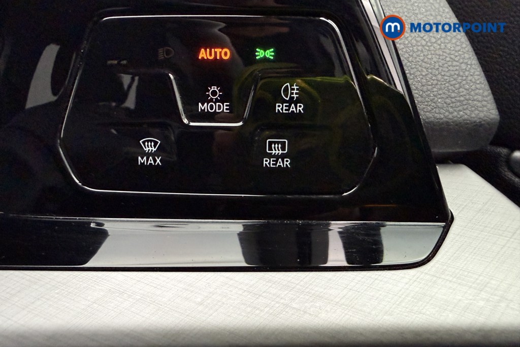 Volkswagen Golf Life Manual Petrol Hatchback - Stock Number (1685892) - 17th supplementary image