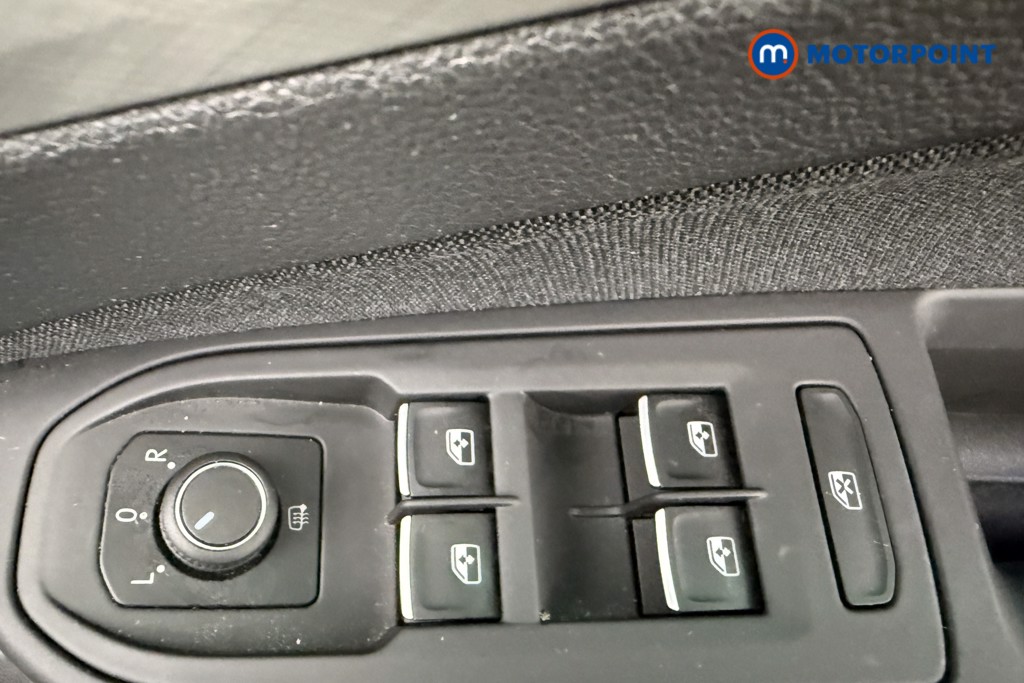 Volkswagen Golf Life Manual Petrol Hatchback - Stock Number (1685892) - 19th supplementary image
