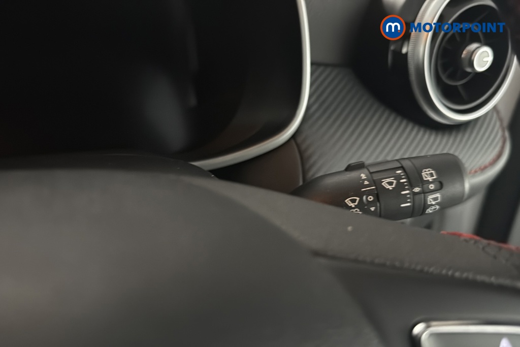 Mg Motor Uk ZS Exclusive Automatic Petrol SUV - Stock Number (1685970) - 6th supplementary image
