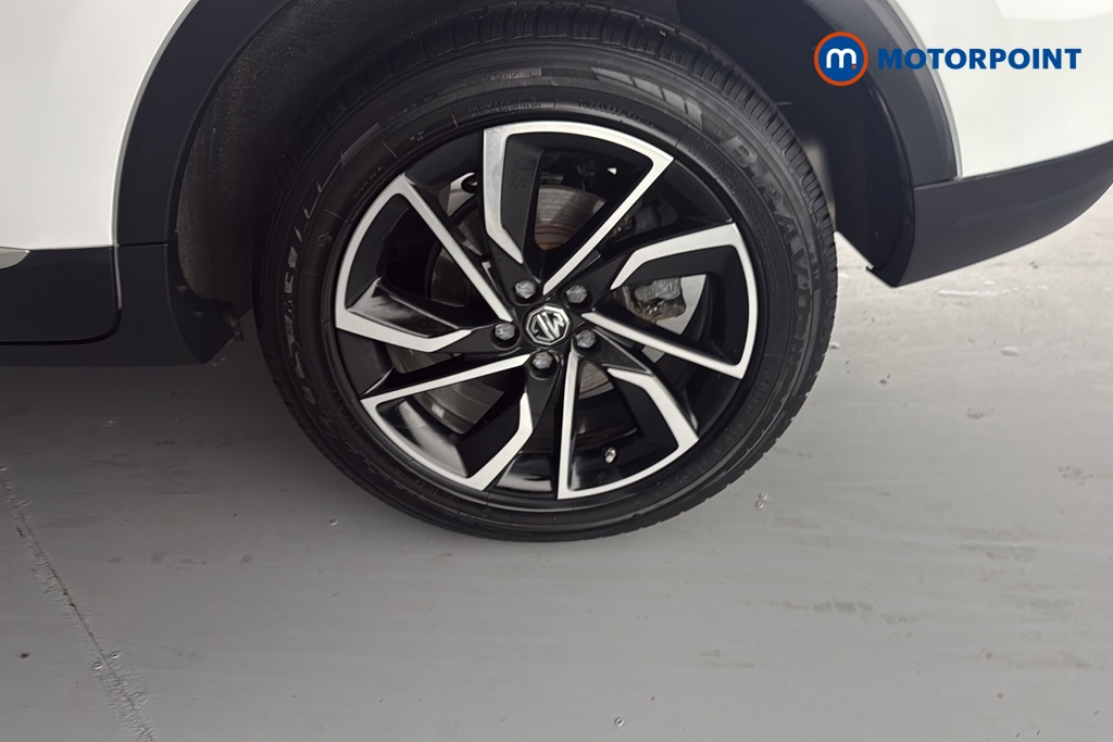 Mg Motor Uk ZS Exclusive Automatic Petrol SUV - Stock Number (1685970) - 45th supplementary image
