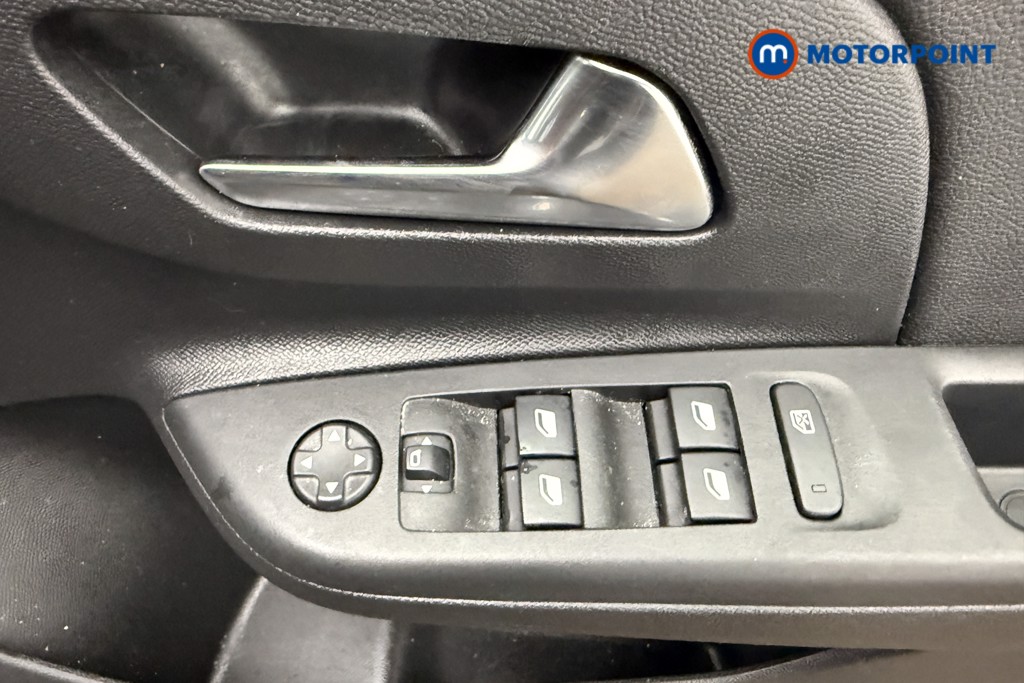 Vauxhall Corsa GS Manual Petrol Hatchback - Stock Number (1686485) - 18th supplementary image