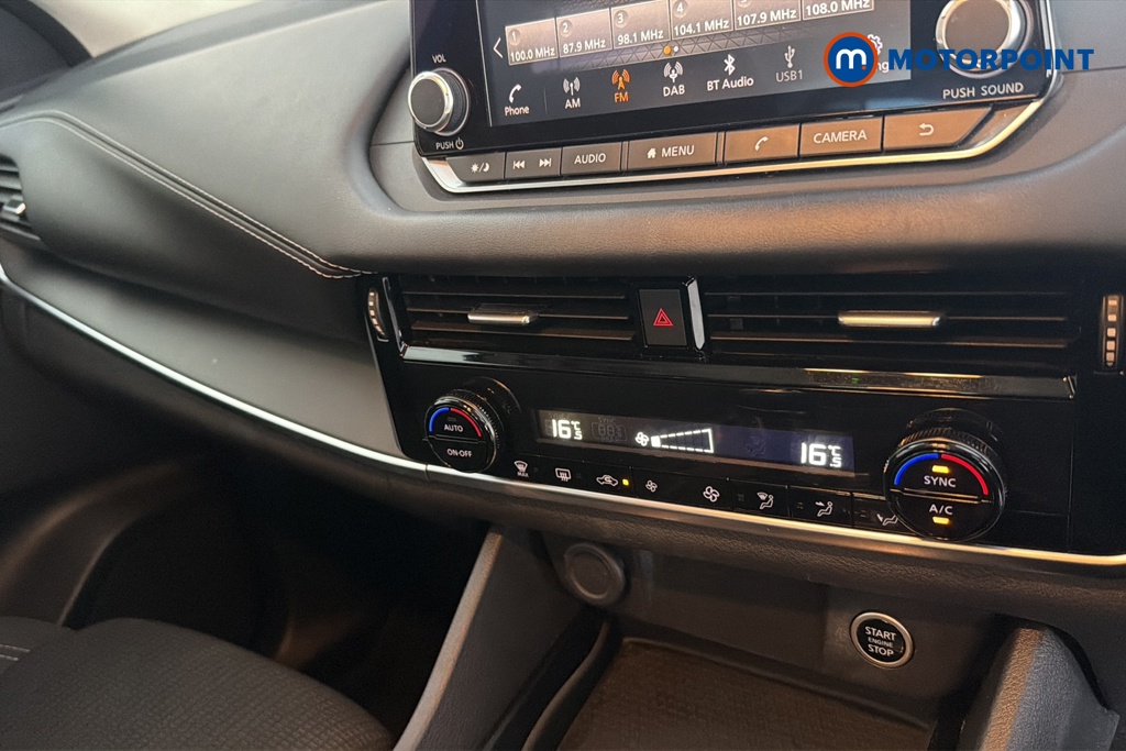 Nissan Qashqai Acenta Premium Manual Petrol SUV - Stock Number (1686544) - 12th supplementary image