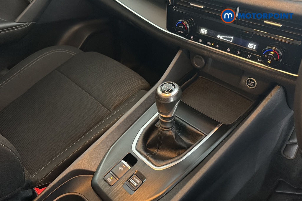 Nissan Qashqai Acenta Premium Manual Petrol SUV - Stock Number (1686544) - 15th supplementary image