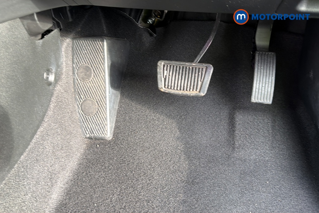Hyundai I20 Tech Line Automatic Petrol Hatchback - Stock Number (1686701) - 24th supplementary image