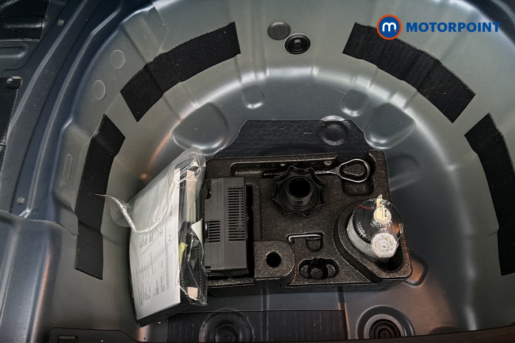 Volkswagen Polo Life Manual Petrol Hatchback - Stock Number (1686802) - 33rd supplementary image