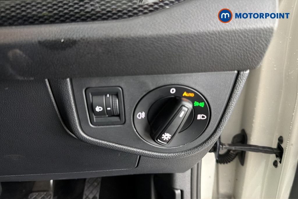 Volkswagen Polo Life Manual Petrol Hatchback - Stock Number (1686824) - 11th supplementary image
