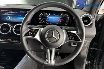 Mercedes-Benz GLB Sport Executive Automatic Petrol SUV - Stock Number (1686884) - 2nd supplementary image