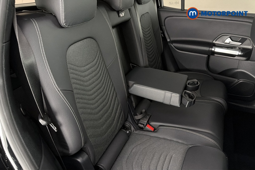 Mercedes-Benz GLB Sport Executive Automatic Petrol SUV - Stock Number (1686884) - 25th supplementary image
