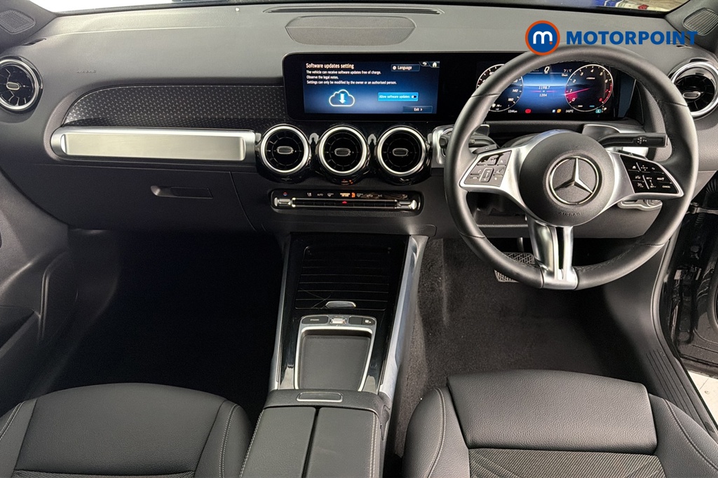 Mercedes-Benz GLB Sport Executive Automatic Petrol SUV - Stock Number (1686884) - 1st supplementary image