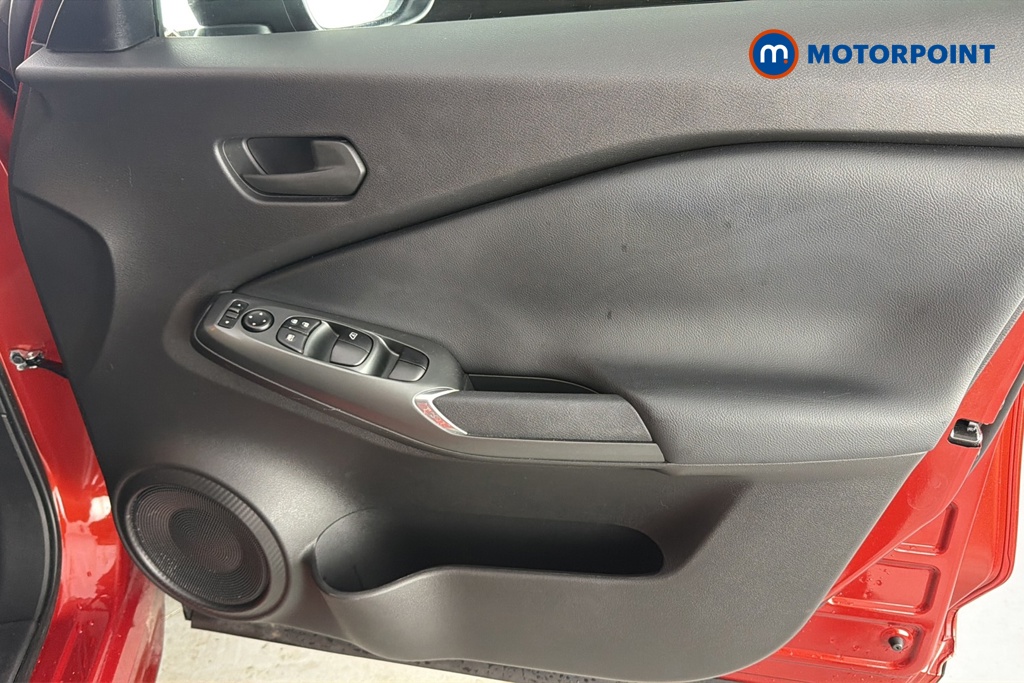 Nissan Juke Acenta Premium Automatic Petrol SUV - Stock Number (1687089) - 18th supplementary image