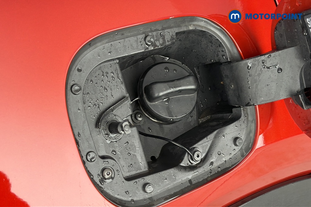 Nissan Juke Acenta Premium Automatic Petrol SUV - Stock Number (1687089) - 41st supplementary image