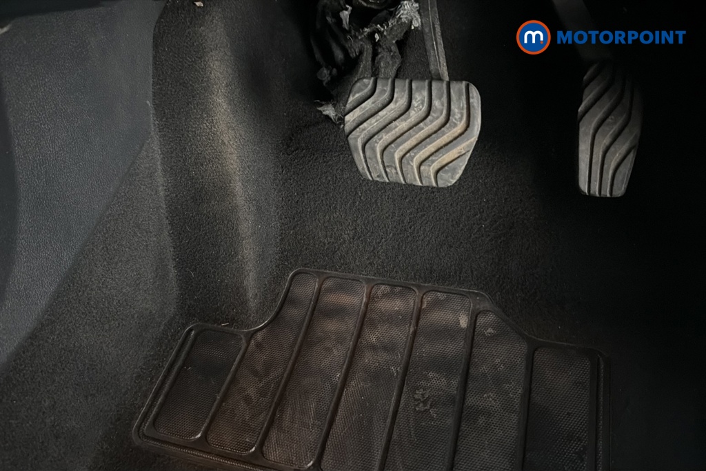 Nissan Juke Acenta Premium Automatic Petrol SUV - Stock Number (1687096) - 24th supplementary image
