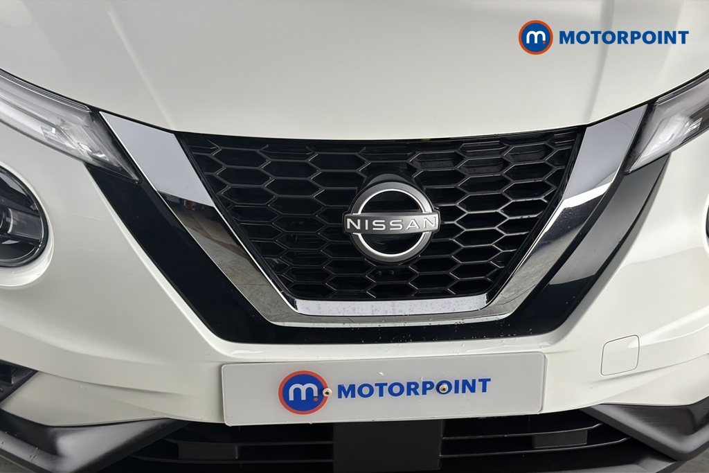 Nissan Juke Acenta Premium Automatic Petrol SUV - Stock Number (1687096) - 43rd supplementary image