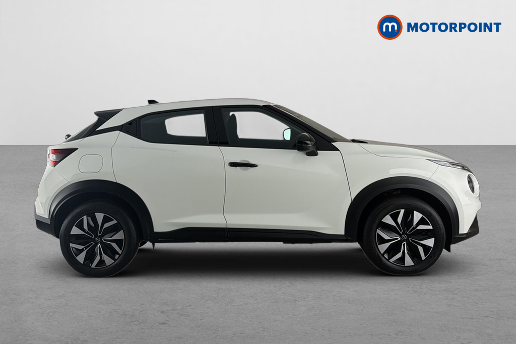 Nissan Juke Acenta Premium Automatic Petrol SUV - Stock Number (1687096) - Passenger side