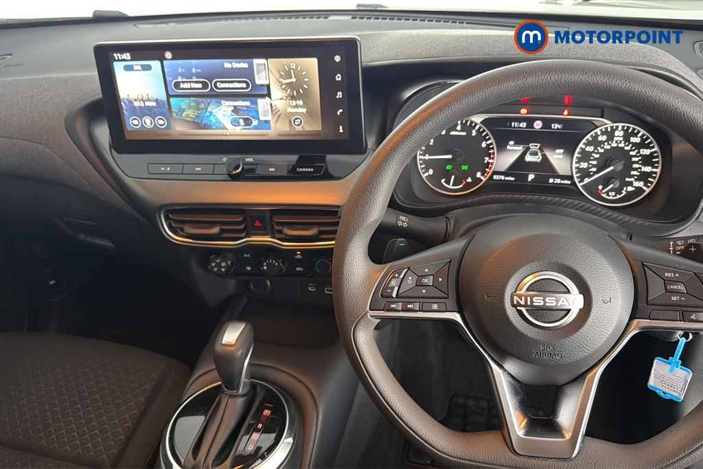 Nissan Juke Acenta Premium Automatic Petrol SUV - Stock Number (1687111) - 1st supplementary image