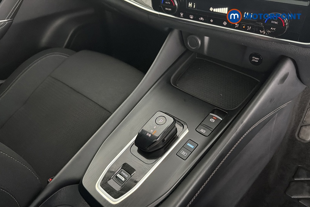 Nissan Qashqai N-Connecta Automatic Petrol-Electric Hybrid SUV - Stock Number (1687113) - 15th supplementary image