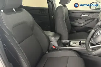 Nissan Qashqai N-Connecta Automatic Petrol-Electric Hybrid SUV - Stock Number (1687113) - 22nd supplementary image