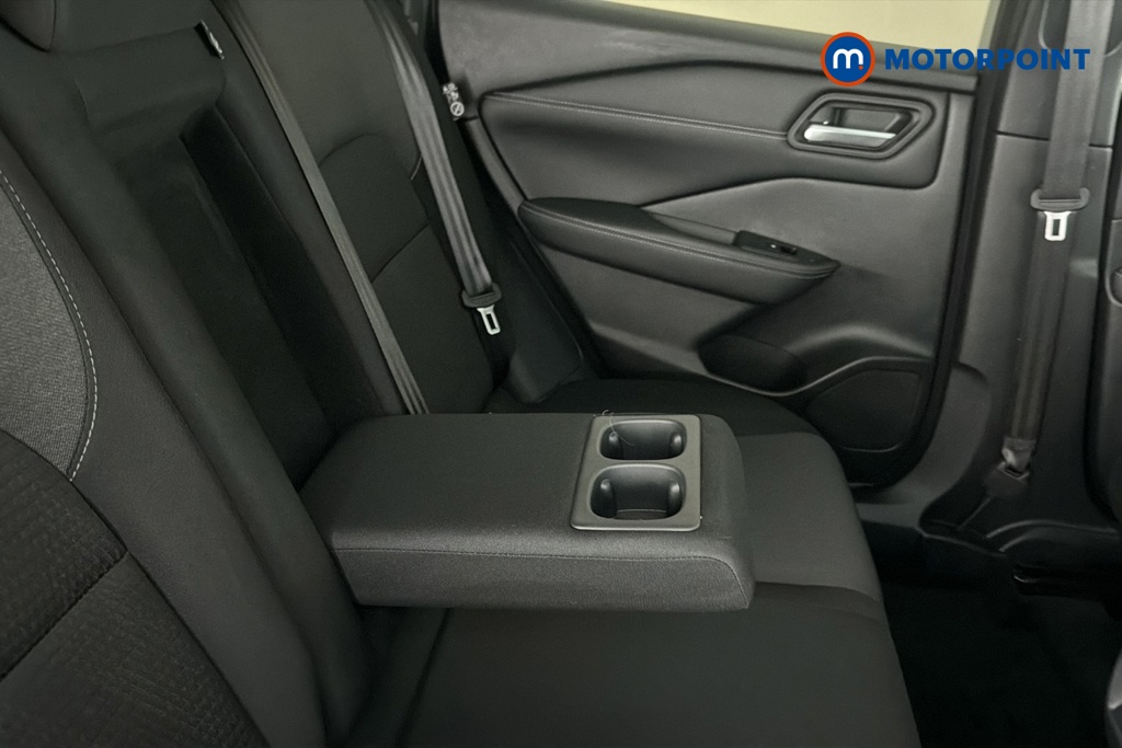 Nissan Qashqai N-Connecta Automatic Petrol-Electric Hybrid SUV - Stock Number (1687113) - 26th supplementary image