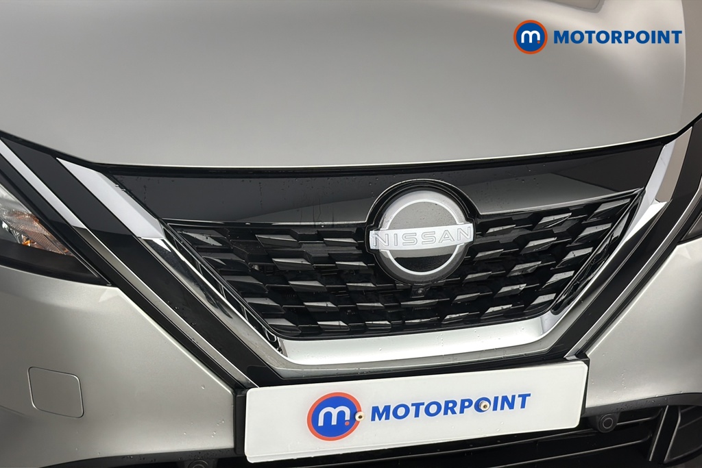 Nissan Qashqai N-Connecta Automatic Petrol-Electric Hybrid SUV - Stock Number (1687113) - 43rd supplementary image