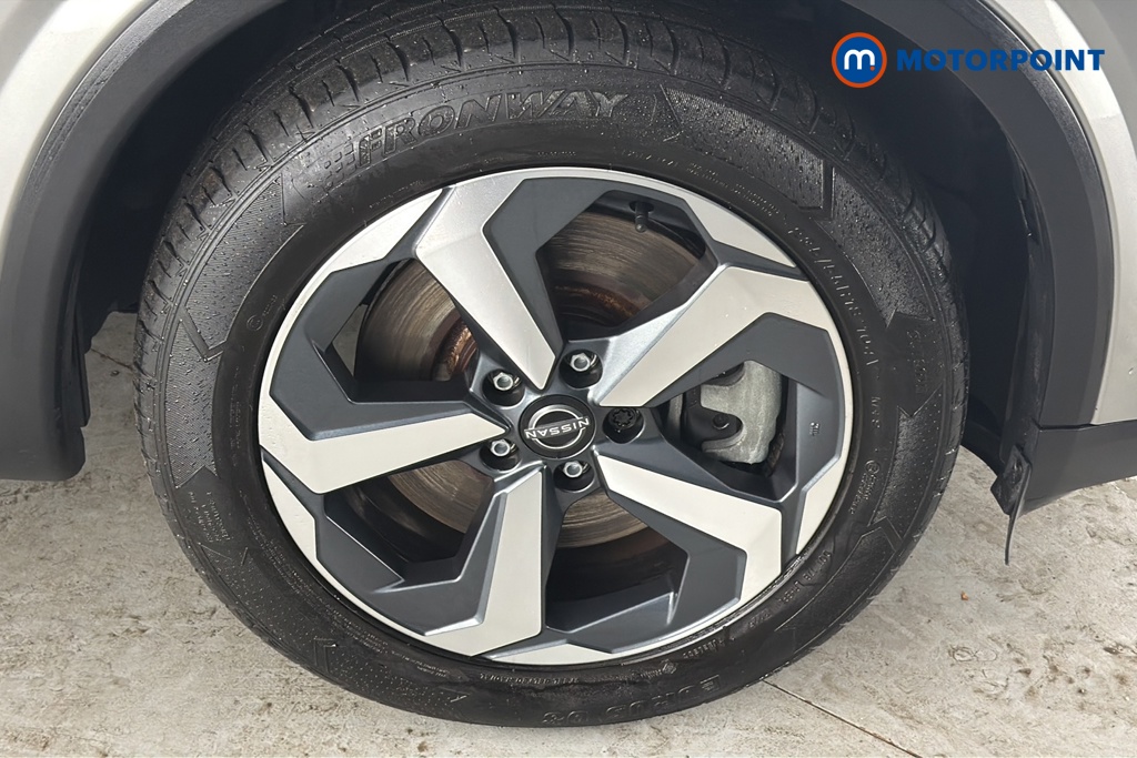 Nissan Qashqai N-Connecta Automatic Petrol-Electric Hybrid SUV - Stock Number (1687113) - 47th supplementary image