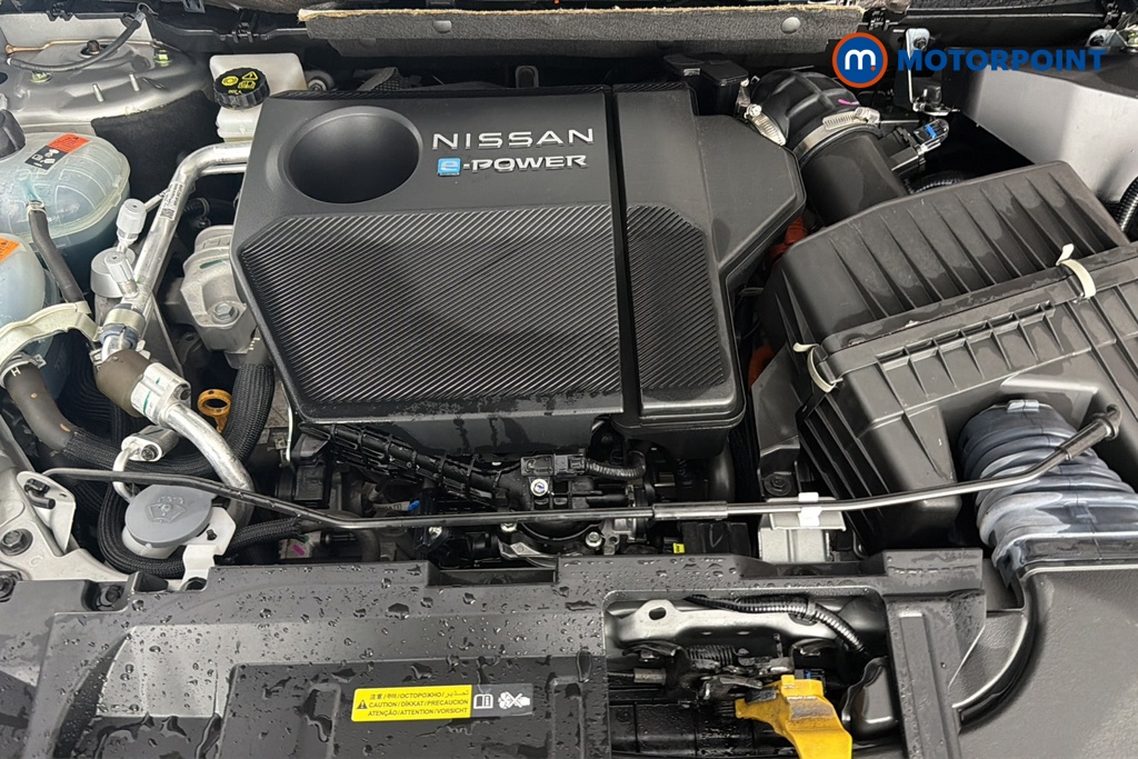 Nissan Qashqai N-Connecta Automatic Petrol-Electric Hybrid SUV - Stock Number (1687113) - 48th supplementary image