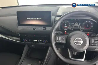 Nissan Qashqai N-Connecta Automatic Petrol-Electric Hybrid SUV - Stock Number (1687113) - 1st supplementary image