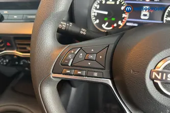 Nissan Juke Acenta Premium Manual Petrol SUV - Stock Number (1687119) - 4th supplementary image