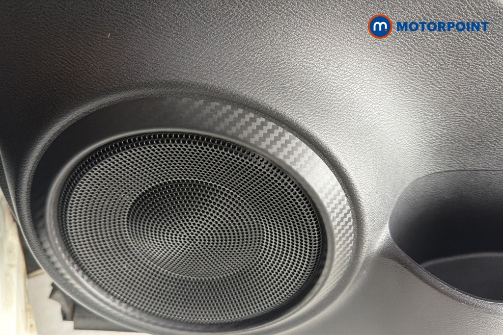 Nissan Juke Acenta Premium Manual Petrol SUV - Stock Number (1687119) - 21st supplementary image