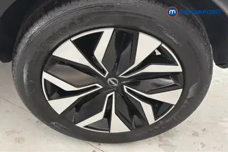 Nissan Juke Acenta Premium Manual Petrol SUV - Stock Number (1687119) - 45th supplementary image