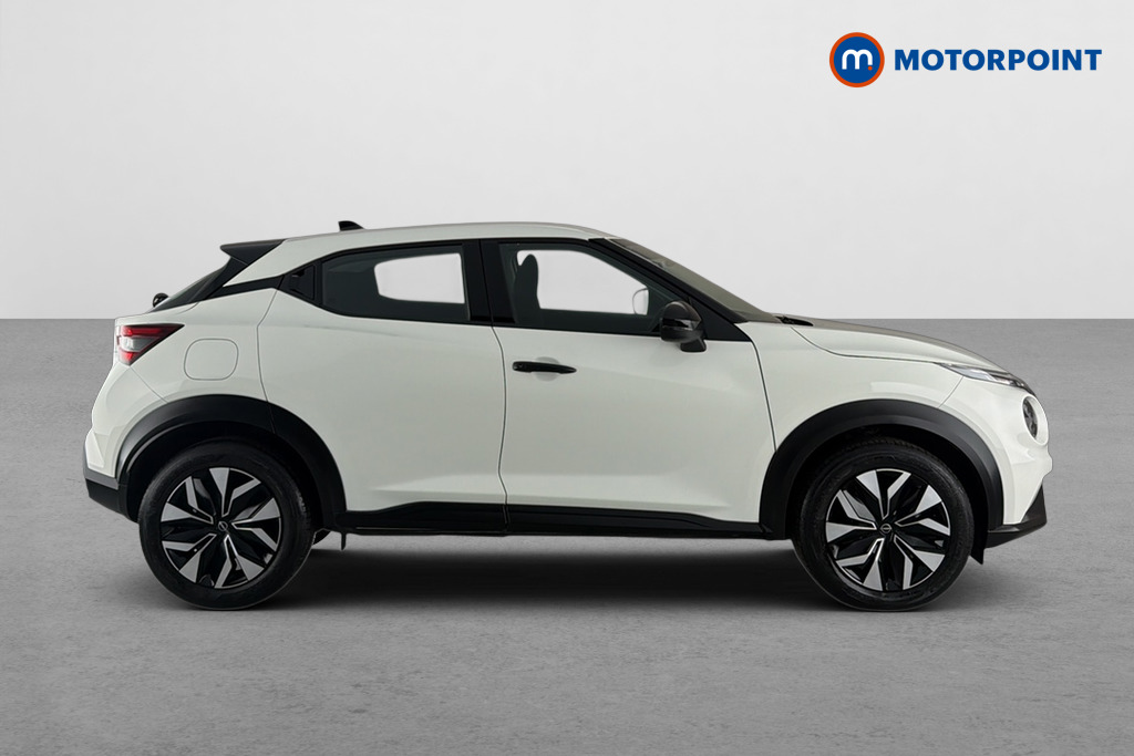 Nissan Juke Acenta Premium Manual Petrol SUV - Stock Number (1687119) - Passenger side