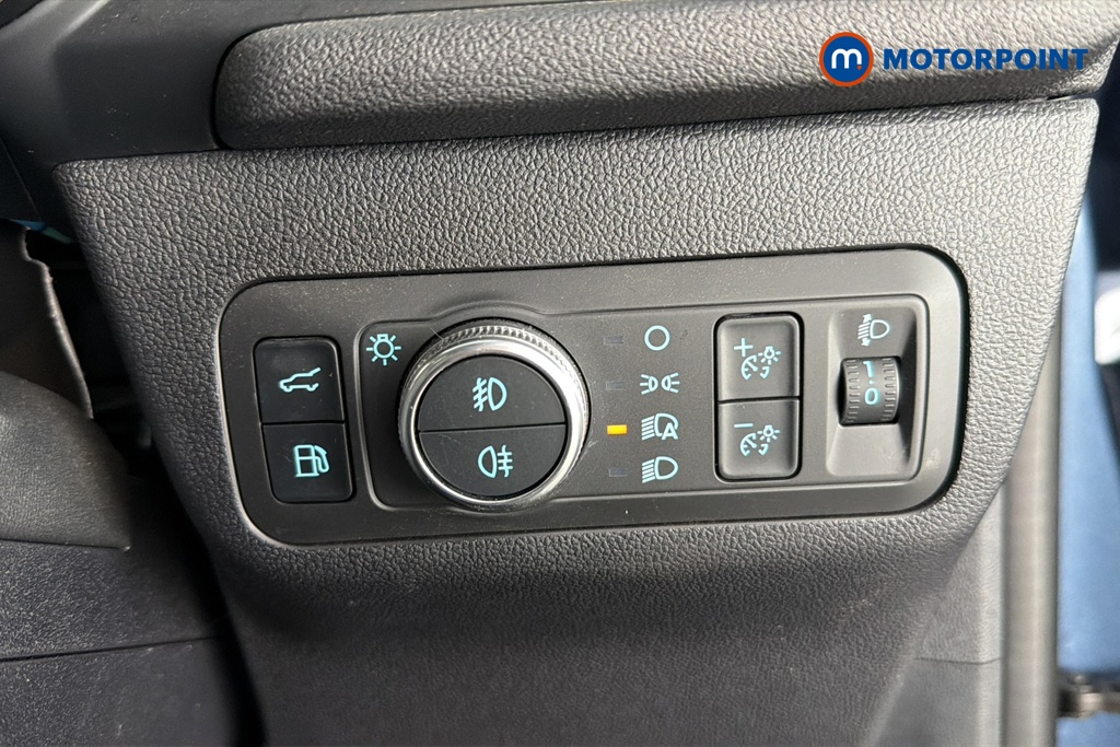 Ford Kuga St-Line X Edition Automatic Petrol Plug-In Hybrid SUV - Stock Number (1687236) - 11th supplementary image