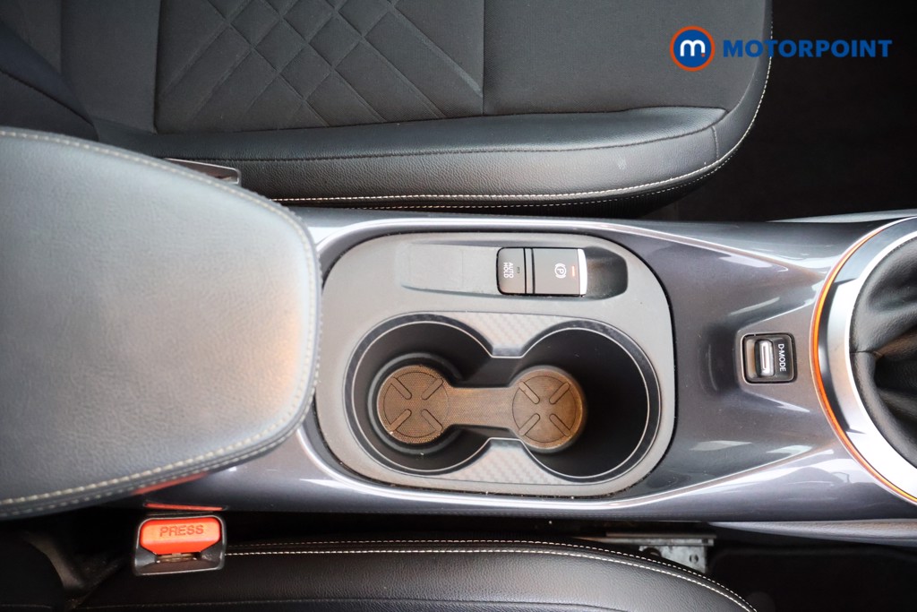 Nissan Juke Tekna Manual Petrol SUV - Stock Number (1687323) - 14th supplementary image