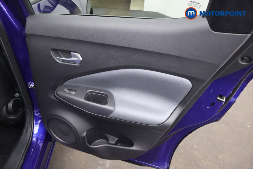 Nissan Juke Tekna Manual Petrol SUV - Stock Number (1687323) - 23rd supplementary image