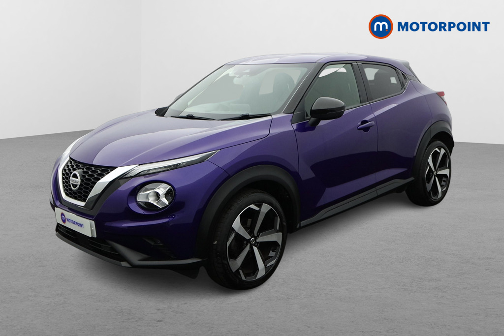 Nissan Juke Tekna Manual Petrol SUV - Stock Number (1687323) - Passenger side front corner