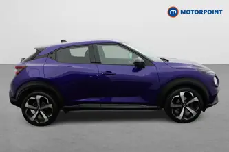 Nissan Juke Tekna Manual Petrol SUV - Stock Number (1687323) - Drivers side