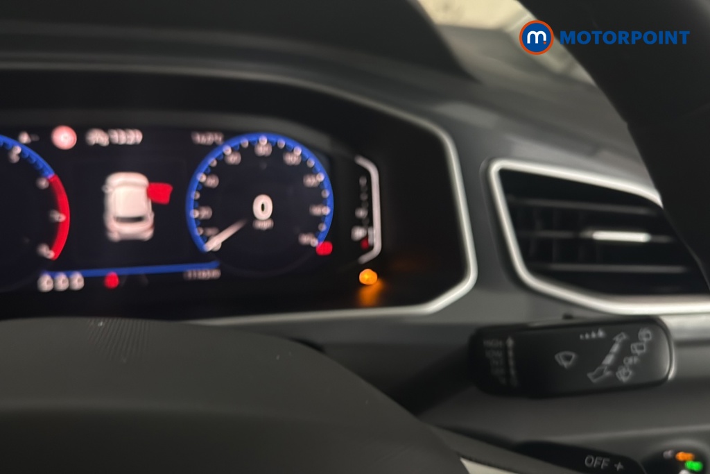 Volkswagen T-Roc Style Automatic Petrol SUV - Stock Number (1687577) - 6th supplementary image