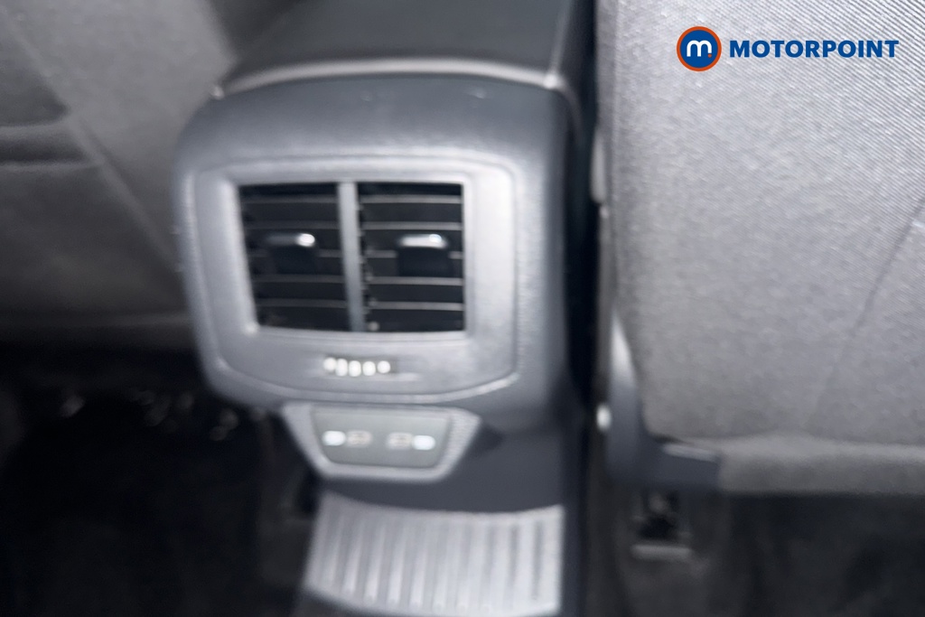 Volkswagen T-Roc Style Automatic Petrol SUV - Stock Number (1687577) - 28th supplementary image