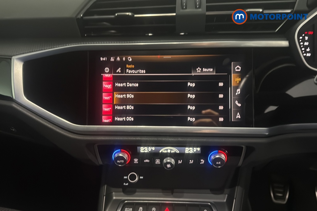 Audi Q3 Black Edition Manual Petrol SUV - Stock Number (1687736) - 8th supplementary image