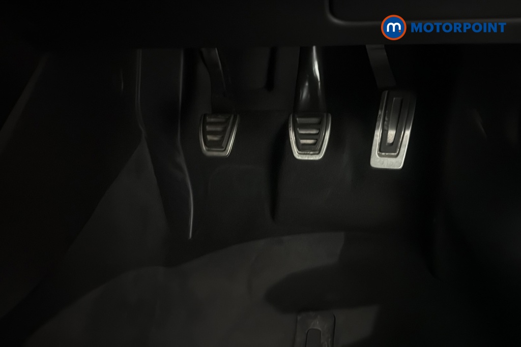 Audi Q3 Black Edition Manual Petrol SUV - Stock Number (1687736) - 24th supplementary image