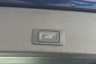 Audi Q2 S Line Automatic Petrol SUV - Stock Number (1688288) - 35th supplementary image