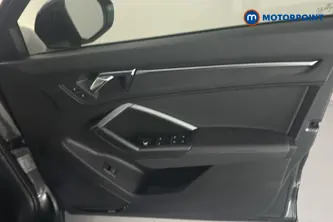 Audi Q3 Black Edition Automatic Petrol SUV - Stock Number (1688343) - 18th supplementary image