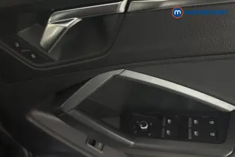 Audi Q3 Black Edition Automatic Petrol SUV - Stock Number (1688343) - 19th supplementary image