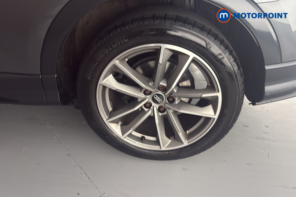 Audi Q3 Black Edition Automatic Petrol SUV - Stock Number (1688343) - 45th supplementary image
