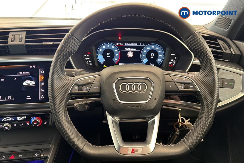 Audi Q3 Black Edition Automatic Petrol SUV - Stock Number (1688574) - 2nd supplementary image