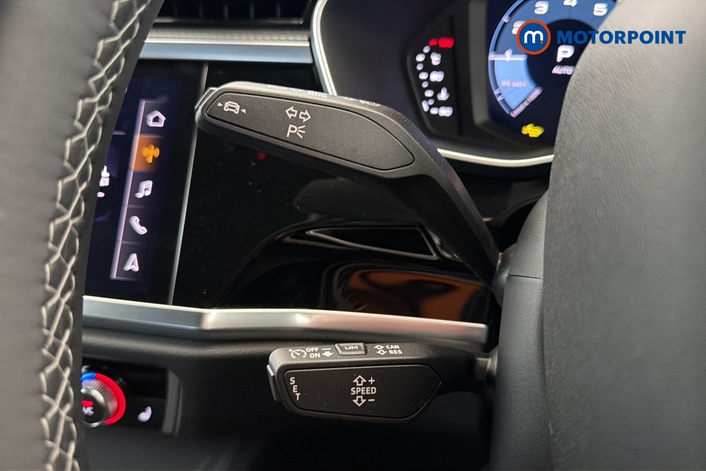 Audi Q3 Black Edition Automatic Petrol SUV - Stock Number (1688574) - 5th supplementary image
