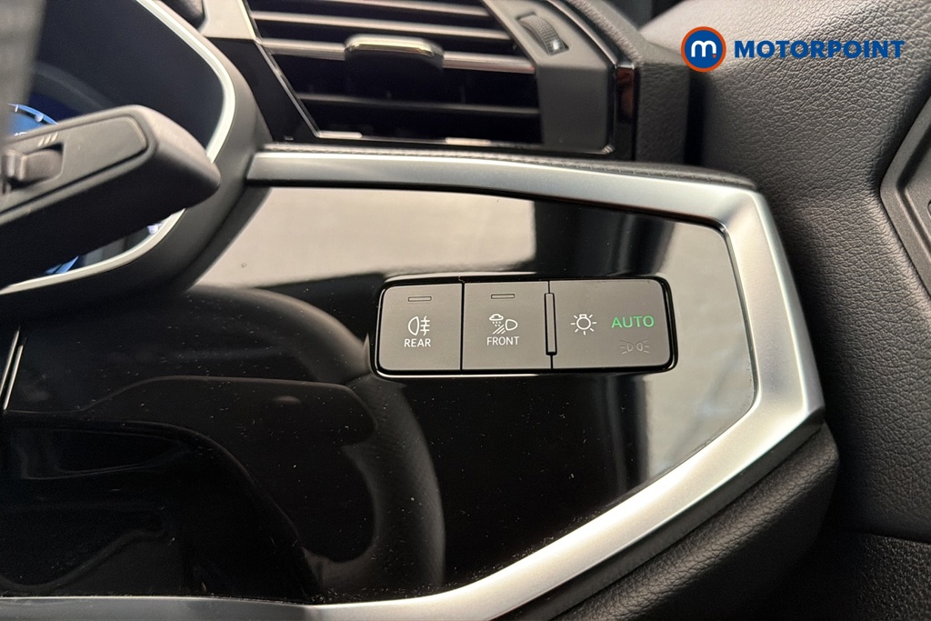 Audi Q3 Black Edition Automatic Petrol SUV - Stock Number (1688574) - 11th supplementary image