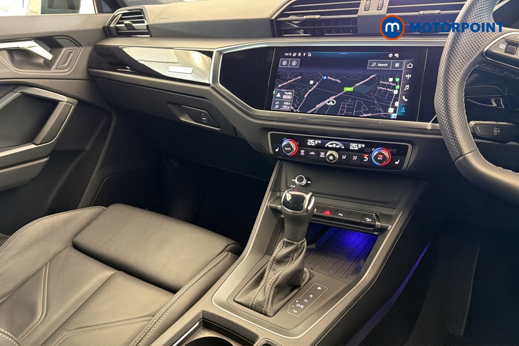 Audi Q3 Black Edition Automatic Petrol SUV - Stock Number (1688574) - 15th supplementary image