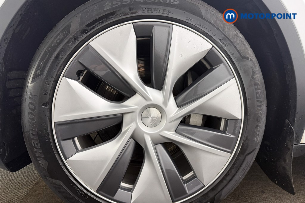 Tesla Model Y Long Range Automatic Electric SUV - Stock Number (1634171) - 12th supplementary image